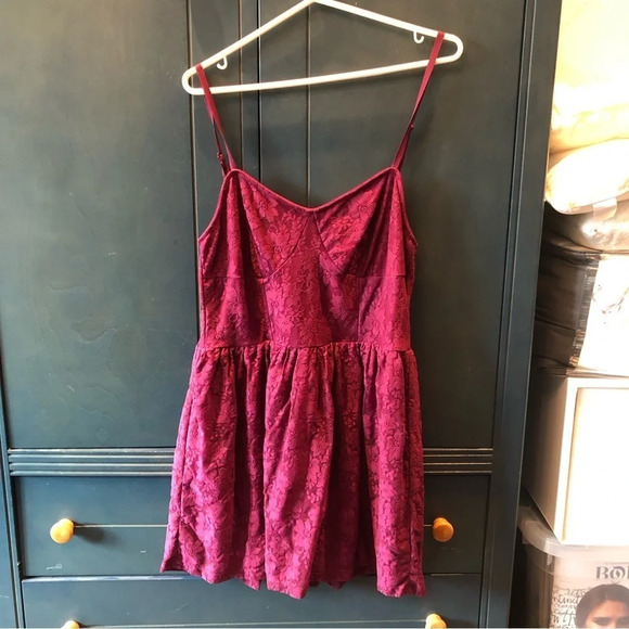 Material Girl Burgundy Lace Dress - Picture 3 of 5